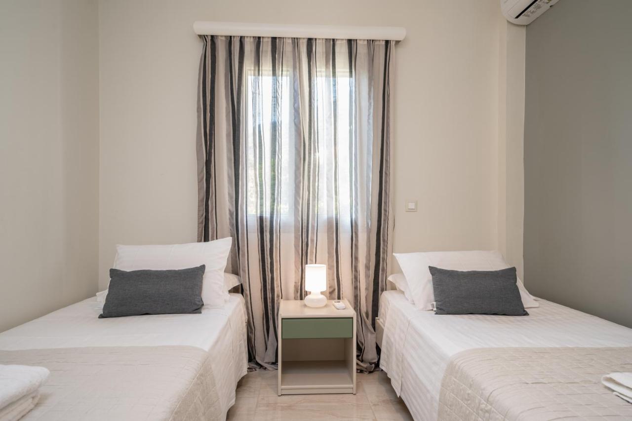 Lourdas Bay View Simotata ภายนอก รูปภาพ